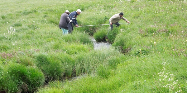 EPIRB project has carried out Joint Field Surveys cover gaps in data for springs, surface water and groundwater, as well as JFS monitoring in the pilot basins. Image from JFS Caucasus countries, Armenia, 2013.