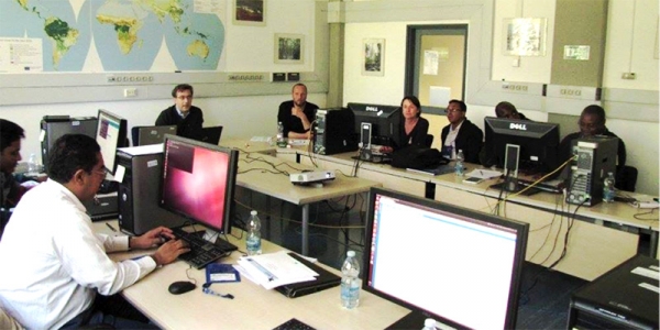 Within MESA, on-job training to exploit the MESA Station was provided by the EU Commission Joint Research Centre (JRC) to participants drawn from the MESA implementing centers, 12-29 March 2015, Ispra, Italy. The aim was to enable participants to exploit the eStation 2.0 for implementing the operational monitoring services of the respective thematic action that they are mandated to deploy under MESA. At least oneThematic Expert and one IT specialist from each RICs/CIC participated in the the training.